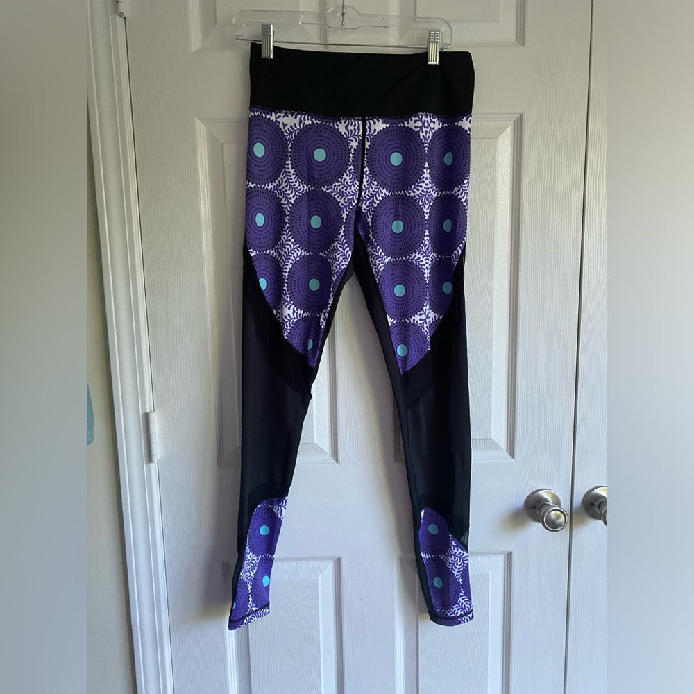 Culturefit leggings , size large